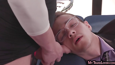Mas megley's pussy is ready skate and anal