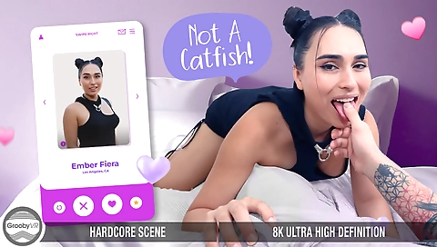 Masitedy plays with a pussy